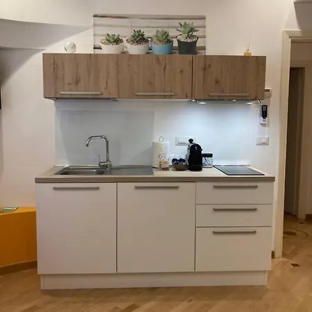 A Sud Bríndisi